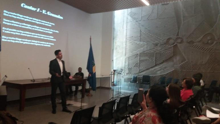El Concierto fue presentado por una agrupación de estudiantes del Departamento de Música de la Universidad de Chile