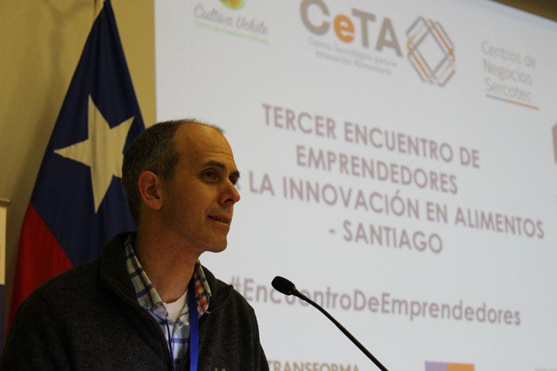 El profesor Ricardo Pertuzé de la Facultad de Ciencias Agronómicas de la Universidad de Chile