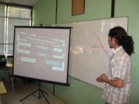 Los estudiantes expusieron sus propuestas a la comunidad y recogieron la visión de ellos para adecuarlas.