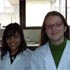 Clara Ortiz y Karina Torres, estudiantes de la carrera de Biología de la Universidad Cayetano Heredia
